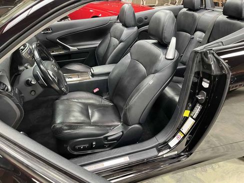 Used 2014 Lexus IS 250C RWD image 21