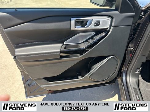 Used 2023 Ford Explorer ST w/ Equipment Group 401A image 21