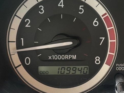 Used 2004 Toyota Sienna XLE AWD/4WD image 30
