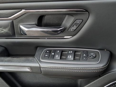 Used 2023 RAM 1500 Limited AWD/4WD image 25