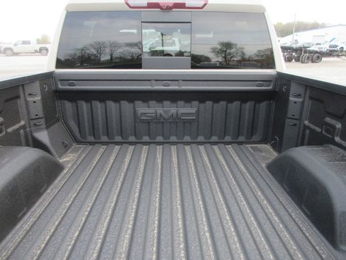 New 2026 GMC Sierra 1500 AT4 image 7