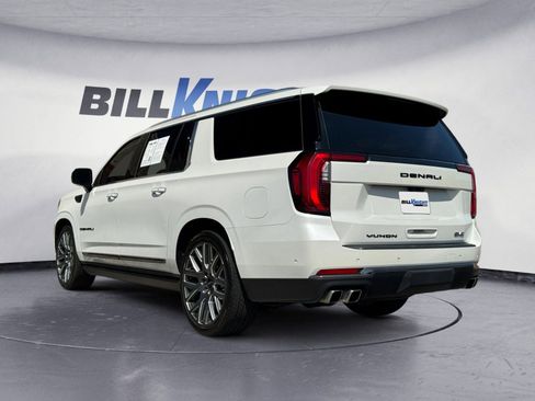 Used 2025 GMC Yukon XL Denali Ultimate AWD/4WD image 3