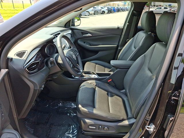Used 2023 Buick Encore GX Essence FWD image 14
