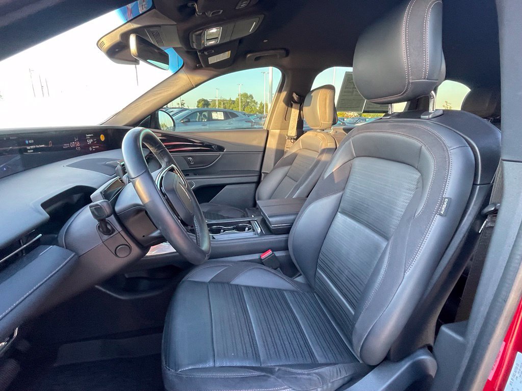 Used 2024 Lincoln Nautilus Reserve w/ Jet Appearance Package (87T) AWD/4WD image 19