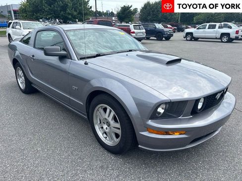 Used 2007 Ford Mustang GT Premium RWD image 1