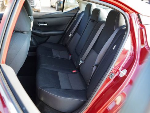 Used 2021 Nissan Sentra SV FWD image 9