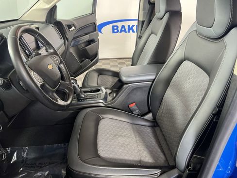 Used 2022 Chevrolet Colorado Z71 AWD/4WD image 18
