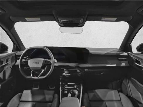 New 2026 Audi Q3 quattro 2.0T image 3