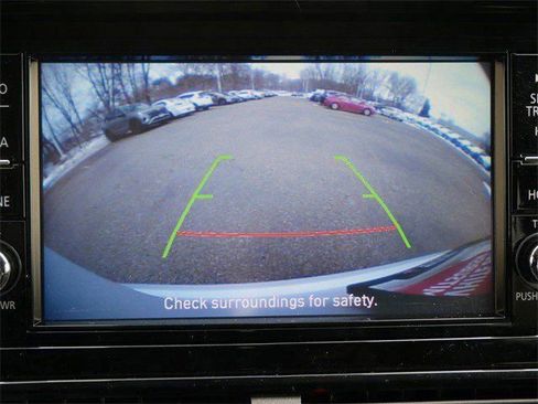 Used 2025 Mitsubishi Eclipse Cross ES image 25