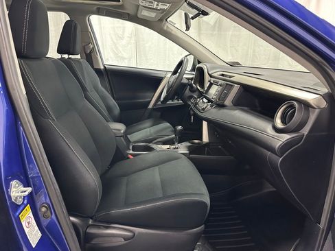Used 2015 Toyota RAV4 XLE image 51