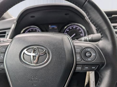 Used 2019 Toyota Camry SE w/ Carpet Mat Package FWD image 21