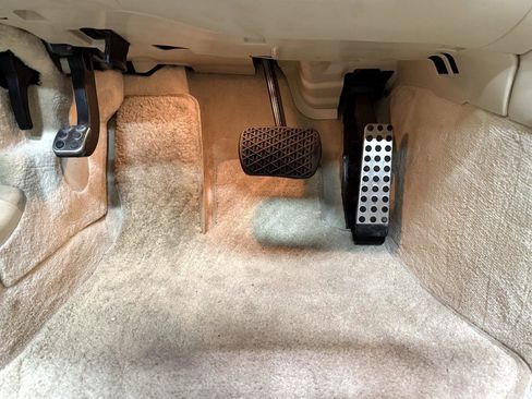 Used 2008 Mercedes-Benz SL 550 image 93