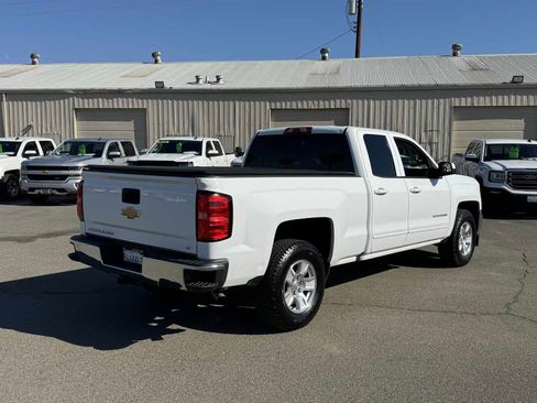 Used 2018 Chevrolet Silverado 1500 LT w/ All Star Edition image 9