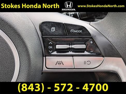 Used 2021 Hyundai Elantra SEL FWD image 24