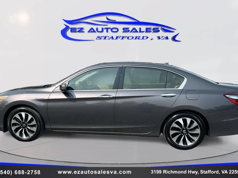 Used 2017 Honda Accord EX-L image 8