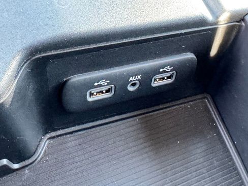 Used 2022 RAM 1500 Tradesman w/ Electronics Group RWD image 22