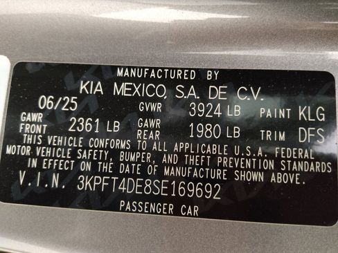 Used 2025 Kia K4 FWD image 33