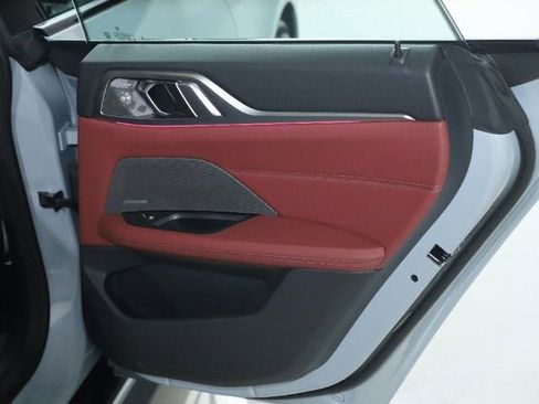 Used 2025 BMW i4 xDrive40i w/ M Sport Package image 30