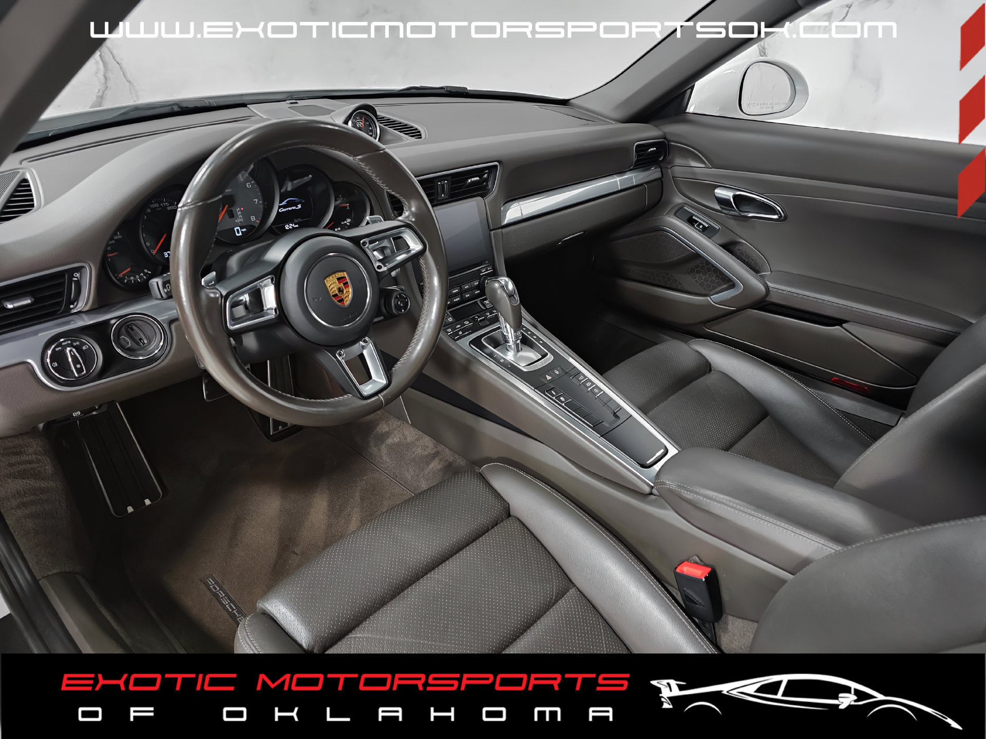 Used 2017 Porsche 911 Carrera S RWD image 9