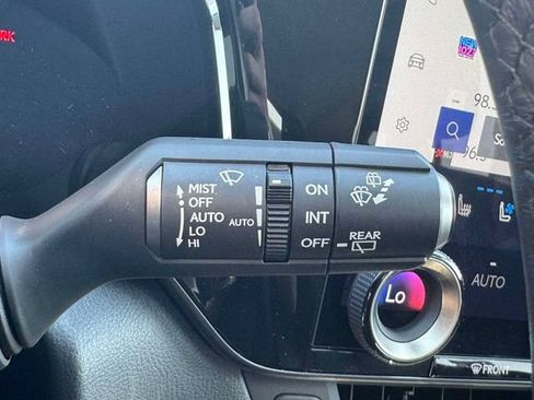 Used 2025 Lexus NX 350 AWD w/ Cold Area Package image 31