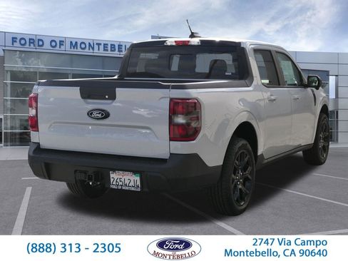 Used 2026 Ford Maverick Lariat w/ Black Appearance Package AWD/4WD image 2