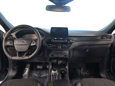 Used 2025 Ford Escape ST-Line Select AWD/4WD image 9