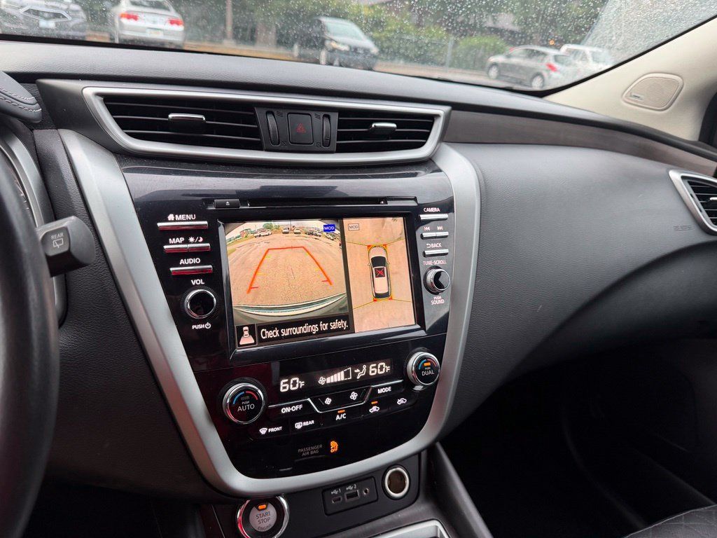 Used 2019 Nissan Murano Platinum w/ Cargo Package AWD/4WD image 12