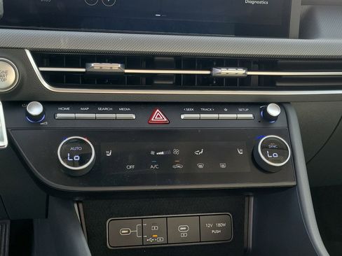 New 2025 Hyundai Sonata SEL FWD image 27