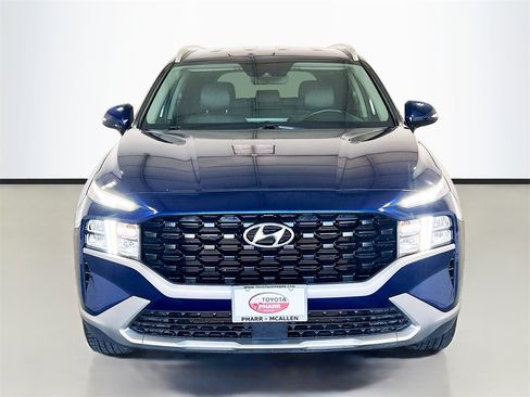 Used 2023 Hyundai Santa Fe SEL image 2