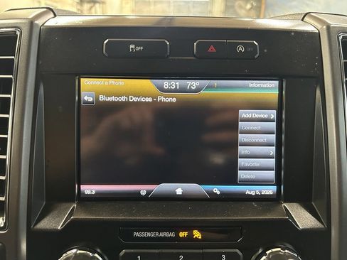 Used 2015 Ford F150 XLT w/ Equipment Group 302A Luxury AWD/4WD image 27