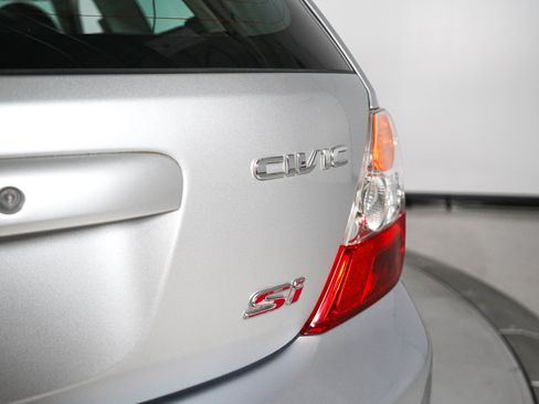 Used 2005 Honda Civic Si image 12