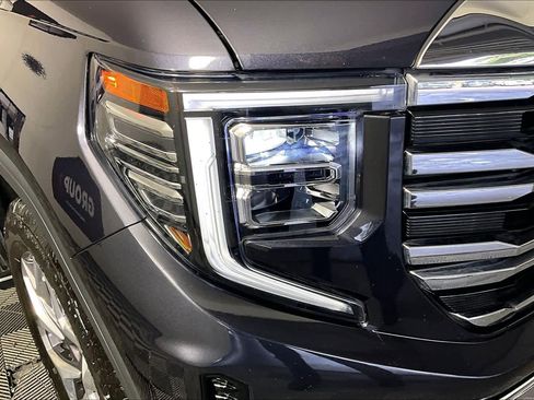 Used 2023 GMC Sierra 1500 SLT RWD image 27