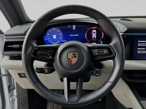 Certified 2025 Porsche Macan 4S Electric image 14