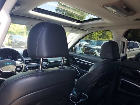 Used 2022 Kia Telluride S AWD/4WD image 11