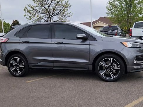Used 2023 Ford Edge ST AWD/4WD image 9