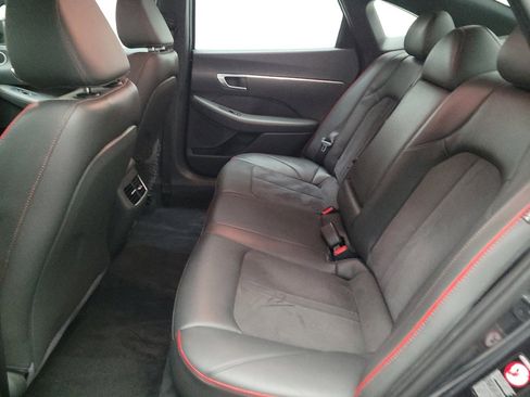 Used 2021 Hyundai Sonata SEL Plus w/ Preferred Accessory Package image 18