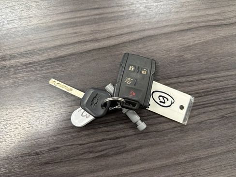 Used 2017 Chevrolet Tahoe 4WD w/ Remote Keyless Entry Package image 50