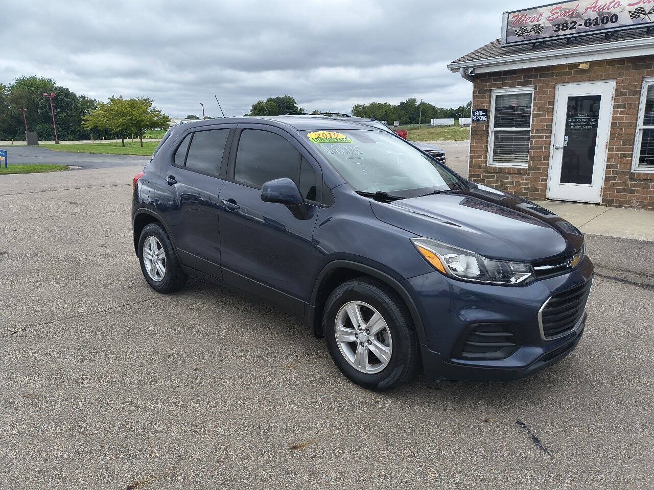 Used 2019 Chevrolet Trax LS FWD image 3