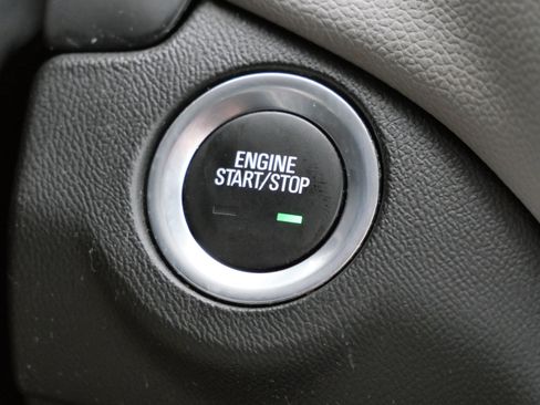 Used 2022 Chevrolet Equinox LT image 29