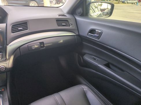Used 2021 Acura ILX w/ Premium Package image 15