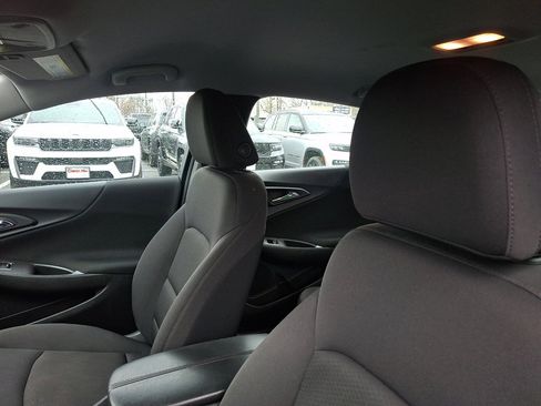Used 2023 Chevrolet Malibu LT image 23