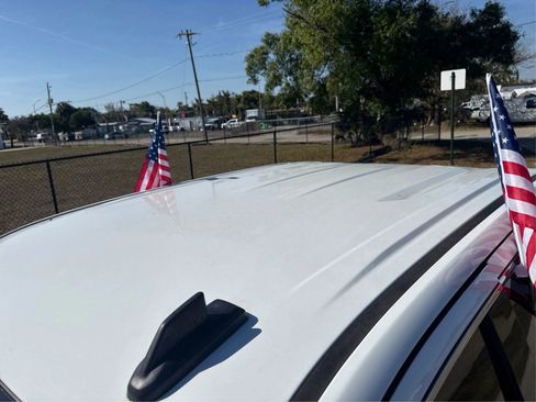 Used 2023 GMC Sierra 2500 SLE AWD/4WD image 11