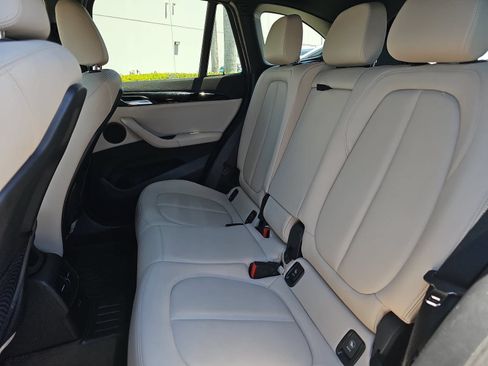 Used 2021 BMW X1 sDrive28i FWD image 13