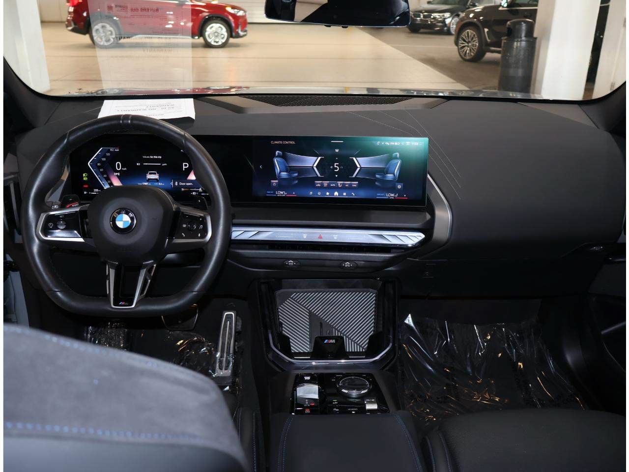 Certified 2025 BMW X3 xDrive30i w/ M Sport Package AWD/4WD image 17