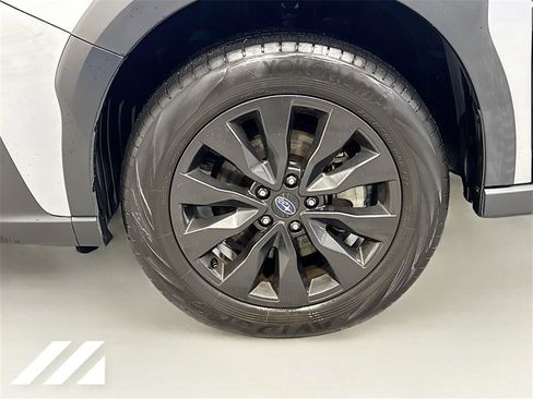 Used 2023 Subaru Outback Onyx Edition image 33