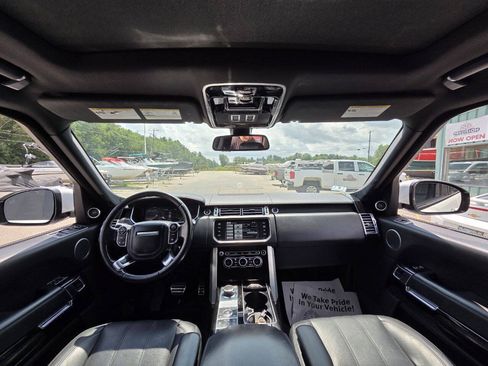 Used 2014 Land Rover Range Rover Supercharged AWD/4WD image 17