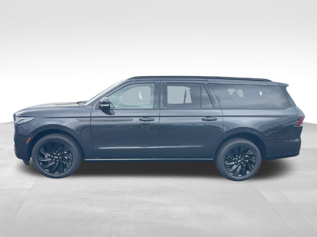 New 2027 Lincoln Navigator L Reserve w/ Jet Appearance Package AWD/4WD image 2