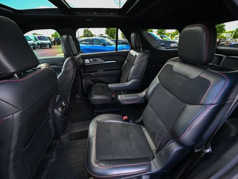 Certified 2025 Ford Explorer ST AWD/4WD image 24