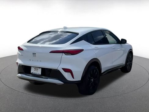 Used 2025 Buick Envista Sport Touring image 12