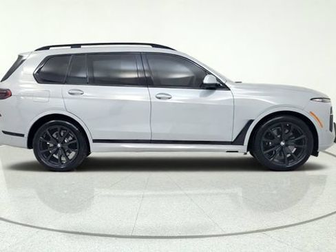 Used 2025 BMW X7 xDrive40i w/ Executive Package AWD/4WD image 14